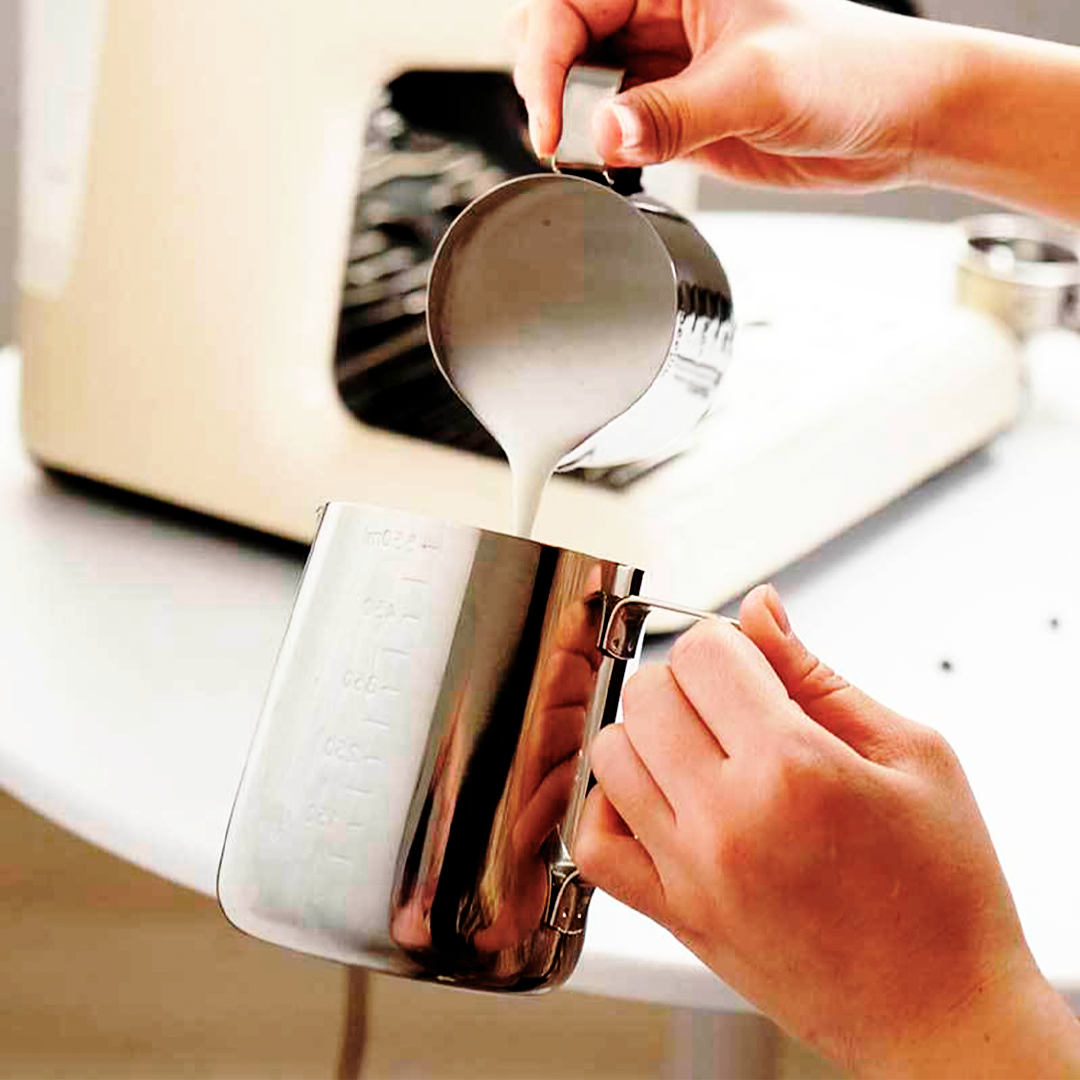 Jarra Decochef Metalica 500 ML (KC-TJB07-20)