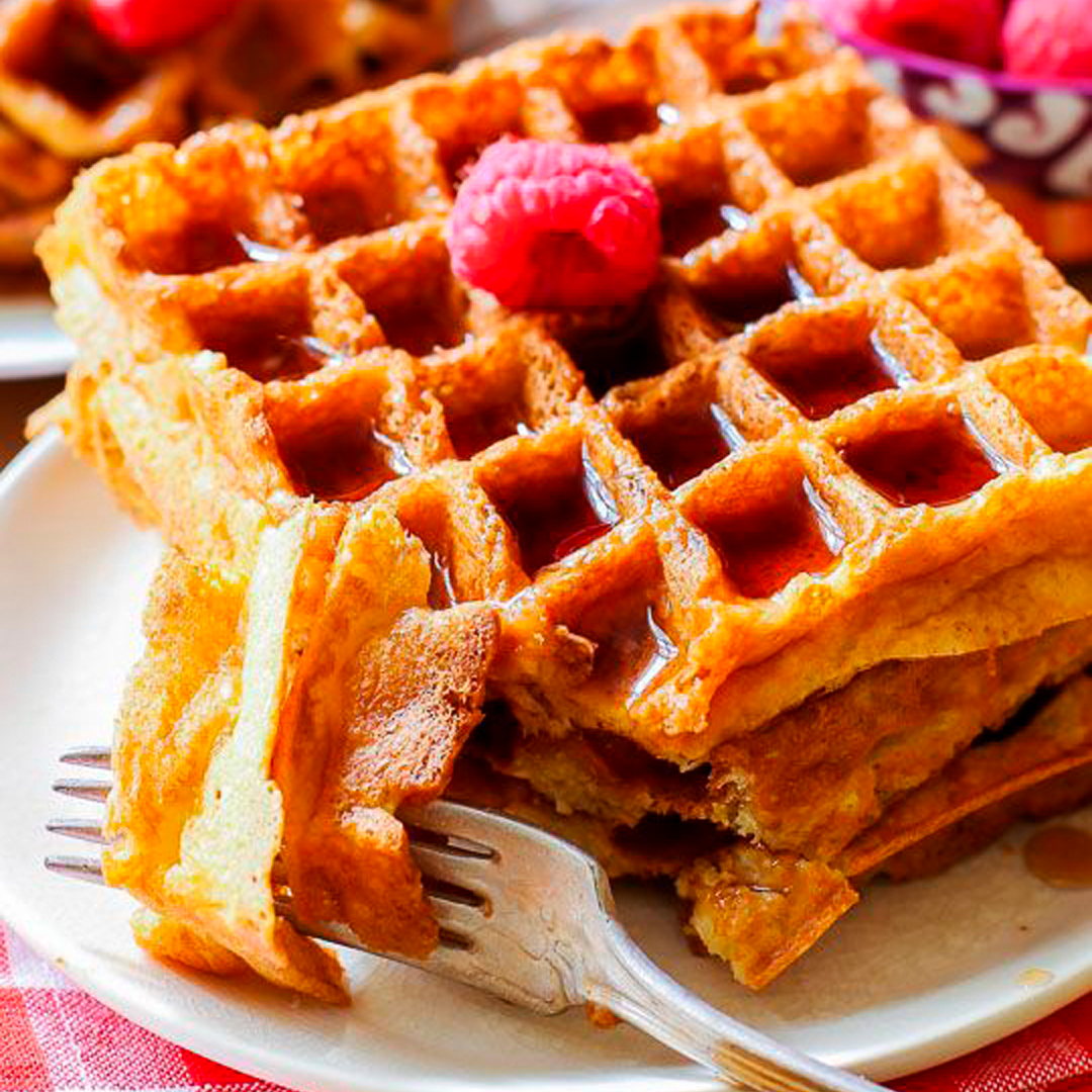 Golden Dipt Waffle Mix 1.5 Kg